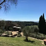 Nell' Aia